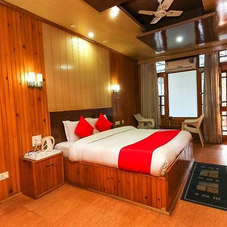 Oyo 8367 Hotel The Woodz Pālampur Eksteriør billede