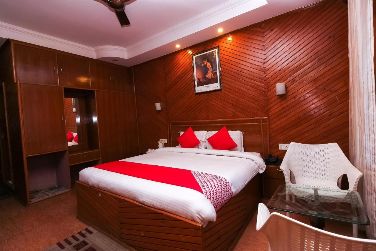 Oyo 8367 Hotel The Woodz Pālampur Eksteriør billede