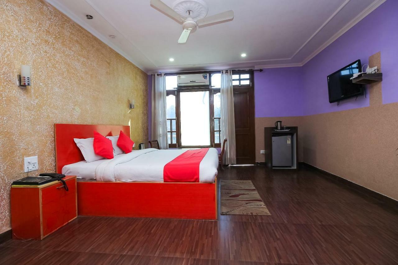 Oyo 8367 Hotel The Woodz Pālampur Eksteriør billede